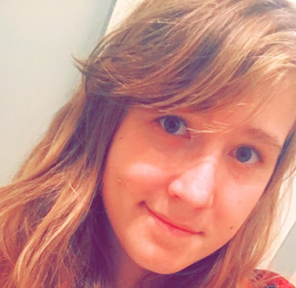 Meet your Posher, Hannah - Picture 1 of 1